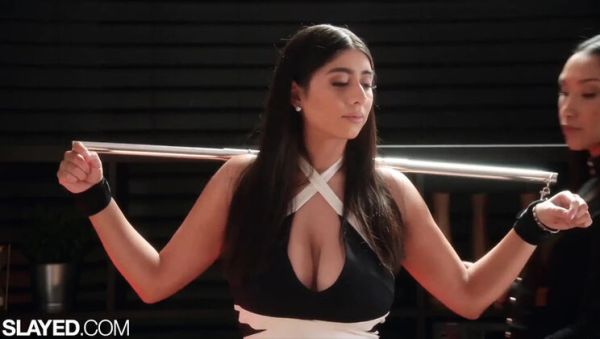 Violet Myers Natural Tits Lesbian Foot Fetish with Vicki Chase HD - veryfreeporn.com - Britain on poweredporn.com