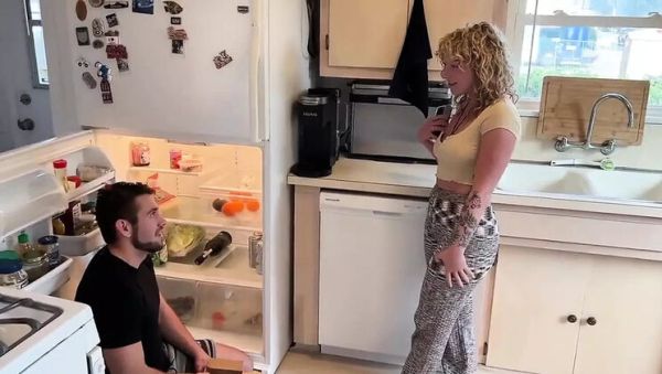 Step Sister Susie Stellar Seduces Step Brother Dante Colle For Kitchen Fuck - xxxfiles.com - Britain on poweredporn.com