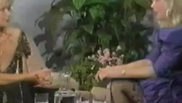 Zeta Ross Electric Blue Sex Show - Big Tits British Vintage Porn - veryfreeporn.com - Britain on poweredporn.com