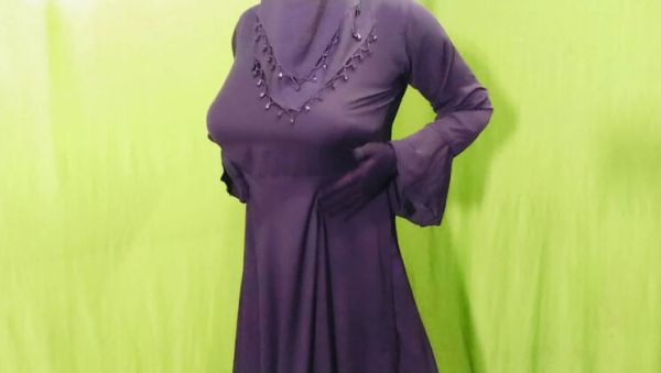 Desi Indian Hijabi Bhabhi Fucked Hard By Neighbor In Room - Homemade Sex - xxxfiles.com - India on poweredporn.com