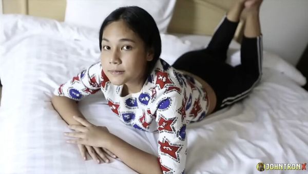 Young Thai Babe Gets Hairy Pussy Fucked Hard - Amateur Creampie & Blowjob - porntry.com - Thailand on poweredporn.com