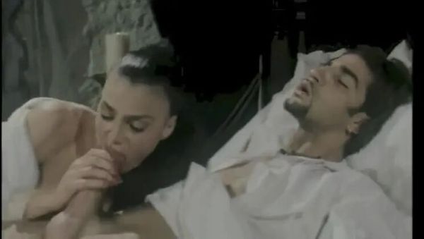 Big Tits Blonde Blowjob - Venere Bianca & Deborah Valentine Suck Huge Knockers - xxxfiles.com - Britain on poweredporn.com