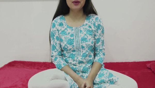 Desi 18 Year Virgin Teen Girl First Time Sex - Homemade Indian Solo Masturbation Video - xxxfiles.com - India on poweredporn.com