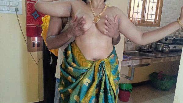 Inba Hot Indian Aunty Homemade Blowjob Romance - Married Maid Teacher Roleplay - veryfreeporn.com - India on poweredporn.com