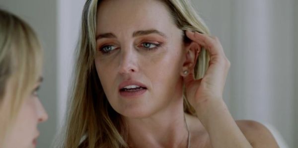 Good kisser lesbian meets the pussy licker master - inxxx.com on poweredporn.com