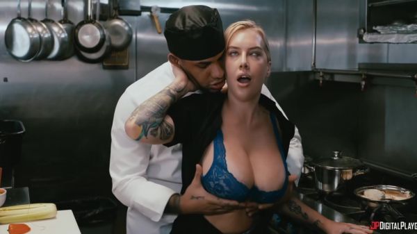 Cubbis Straight Hair Sex - Cubbi Thompson - videomanysex.com on poweredporn.com