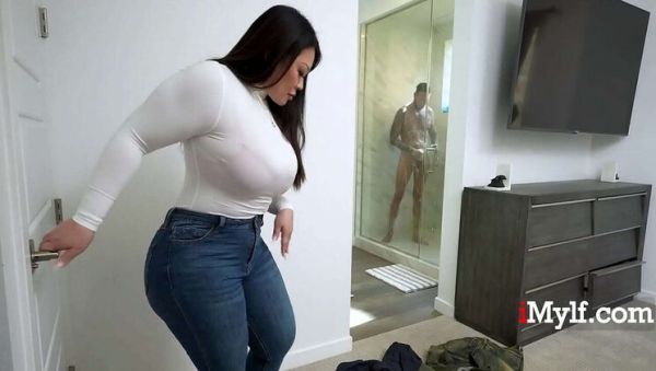 Asian MILF Tokyo Leigh Finds Homeless Man With Big Dick, Washes Him Then Fucks Hard - xxxfiles.com on poweredporn.com