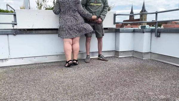 Mature MILF Handjob Makes Me Cum on Her Big Ass Outdoor - porntry.com - Ukraine on poweredporn.com