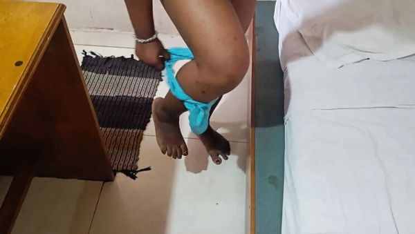 Kerala Mallu Wife Hard Rubbing Foreplay with Boyfriend - Big Natural Tits Desi Couple - porntry.com - India on poweredporn.com