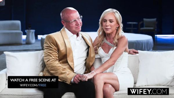 Blonde MILF Bella Bare Takes Two Massive BBCs While Hubby Watches - xxxfiles.com - Britain on poweredporn.com