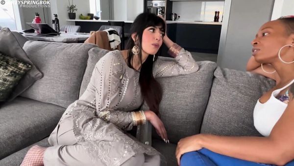 Lola Marie and Aaliyah Yasin: Muslim Wife Cheats on Husband with a Hot Black Girl - xxxfiles.com on poweredporn.com