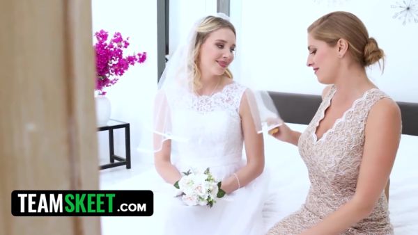 Stunning Bride Sophia Sterling Fucks Her Wedding Photographer Before The Ceremony - videomanysex.com on poweredporn.com
