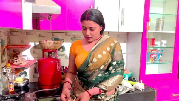 Hard Fucking My Stepmom while Stepdad is Away - Full Hindi Video (Hotty_ragini) - veryfreeporn.com - India on poweredporn.com