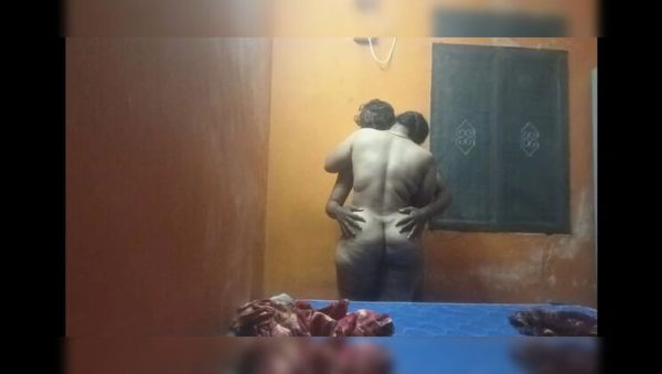 Desi Aunty Fucks Young Boy in Bedroom - Homemade Indian Sex with Moaning - porntry.com - India on poweredporn.com