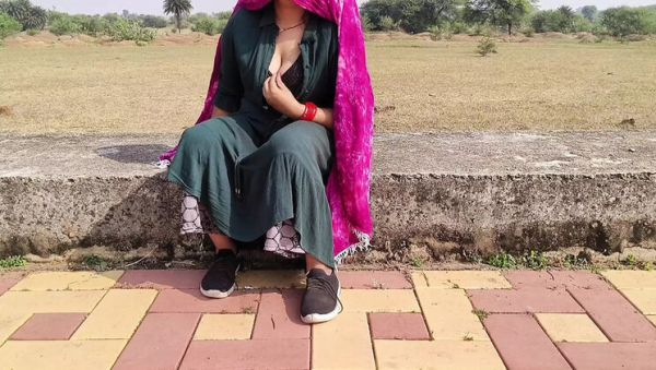 Hot Desi Indian Girlfriend Outdoor Sex - Big Tits Tight Pussy Fucked Rough in Field HD - xxxfiles.com - India on poweredporn.com
