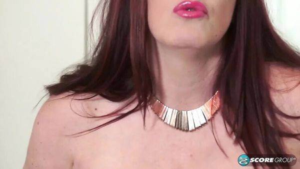 Roxee Robinson Big Tits BBW Solo Masturbation in Red Lingerie Corset - porntry.com - Britain on poweredporn.com