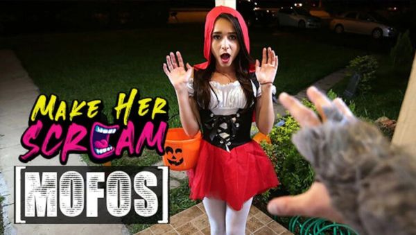 Kharlie Stone Halloween Blowjob & Pussy Stretching - Brunette Gets On Knees For Big Cock - veryfreeporn.com - Britain on poweredporn.com