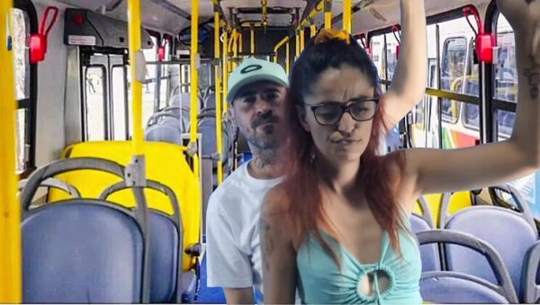 Public Transport Sex - Amateur Couple Fucking Doggy Style on Bus with Fanny Squirting - veryfreeporn.com - Brazil on poweredporn.com