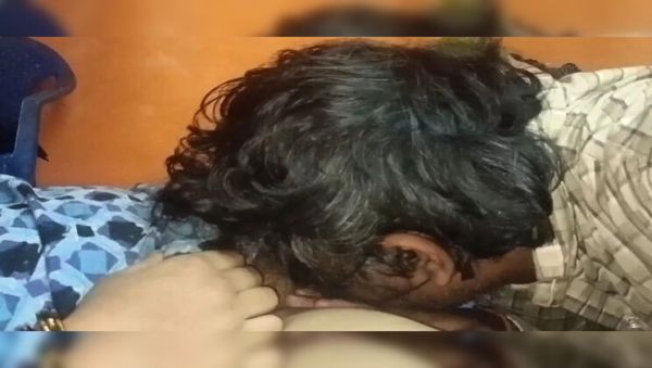 Desi Bhabhi Wet Pussy Licking in Bedroom - Indian Homemade Sex with Moaning - porntry.com - India on poweredporn.com