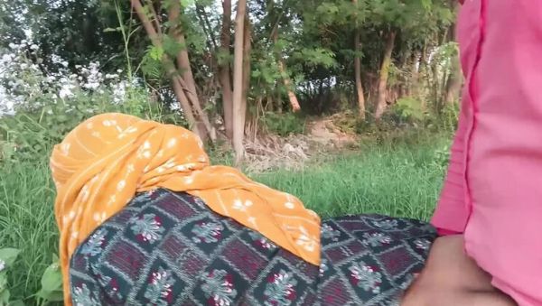 Desi Indian Village Girl Hard Fucked Outdoor in Forest - Anal Blowjob Doggy Style - porntry.com - India on poweredporn.com