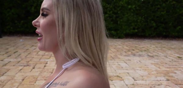 My Stepmom is On A Mission to Get Dick and Wont Let me Study w Big Booty Milf Trixi Brooks - inxxx.com on poweredporn.com