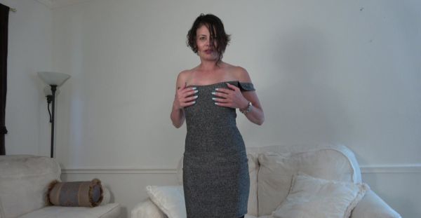 Sultry Mature Mimi in Stockings Fakes Tits & Moans on Sofa - alphaporno.com on poweredporn.com