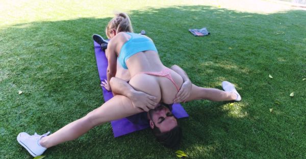 Cherie DeVille & Logan Pierce: Blowjob to Doggy Style - alphaporno.com on poweredporn.com