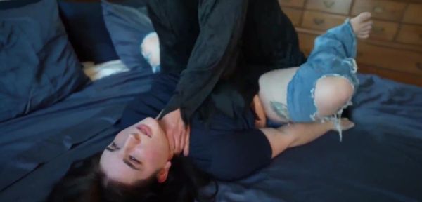 Big Booty BBW Gets Her Pussy Wrecked by Home Intruder's Big Cock - Paige Steele, Steve Rickz - inxxx.com on poweredporn.com