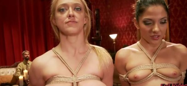 Big Tits Blonde Vs Petite Cocksucker - inxxx.com on poweredporn.com