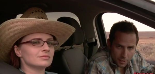Amber Rayne Hitchhiker In Trouble - inxxx.com on poweredporn.com