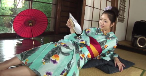 Geisha Hana's t*** titties bounce while she deepthroats and moans - alphaporno.com - Japan on poweredporn.com