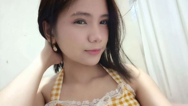 Stepsister Shares Bed With Stepbrother and They Bond So Hard - xxxfiles.com - North Korea - Japan on poweredporn.com