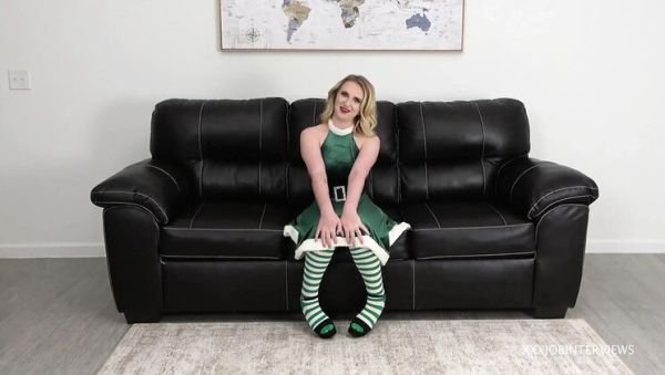 Petite Blonde Teen Ayla Vixen Takes Anal and Swallows Creampie - xxxfiles.com - Britain on poweredporn.com