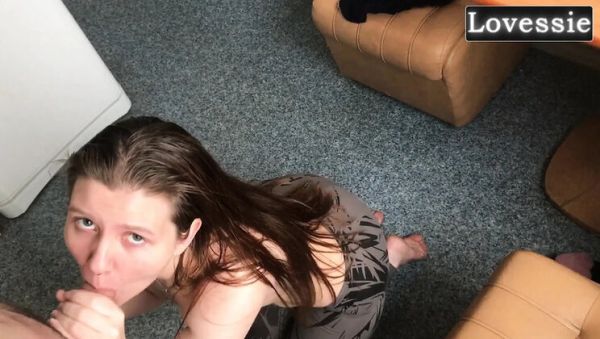 Hot MILF Lovessie Gives Deep Blowjob in Kitchen POV Homemade - xxxfiles.com - Russia on poweredporn.com