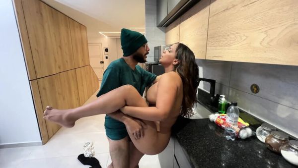 Big-titted brunette MILF surprises brother-in-law with wild doggystyle and squirting - veryfreeporn.com - Spain - Colombia on poweredporn.com