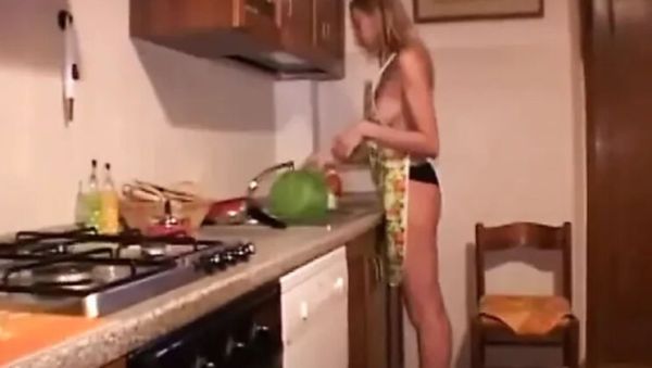 Alex Magni Gets a Seat at the Table: Anal Gangbang MILF Compilation - veryfreeporn.com - Italy on poweredporn.com