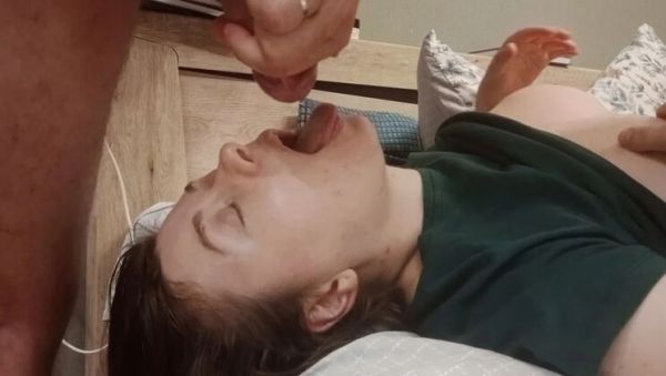 Annette Swallow Kisses After Huge Cumshot - veryfreeporn.com - Russia on poweredporn.com