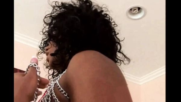 Ebony Queen Takes It In The Ass - veryfreeporn.com - Britain on poweredporn.com
