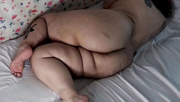 Mature married wife eagerly prepares for BBC breeding at home while husband watches - veryfreeporn.com - Britain on poweredporn.com