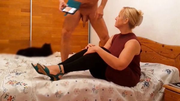 Amateur Blonde Wife Takes a Deep Oral Creampie - veryfreeporn.com - Germany on poweredporn.com
