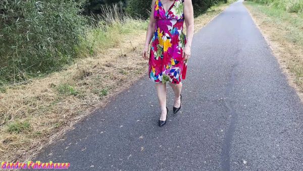 Beautiful Redhead Masturbates Outside on Sunday Afternoon - veryfreeporn.com - France on poweredporn.com