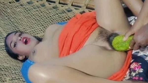 Indian Bhabhi Gets Cucumber Fucked, Puss Gets Fat, She Starts Moaning Loud - veryfreeporn.com - India - Bangladesh on poweredporn.com