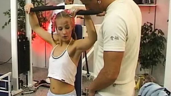 Petite blonde Steffanie Van Eckten rides two cocks in the gym - veryfreeporn.com - Germany on poweredporn.com
