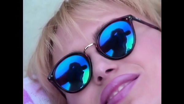 John Strong Fucks a Hot Blonde Hard Outdoors - veryfreeporn.com - Britain on poweredporn.com