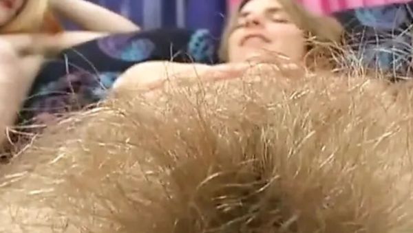 Horny Vintage Hairy Hippy Lesbians in a Wet Threesome - veryfreeporn.com - Britain on poweredporn.com