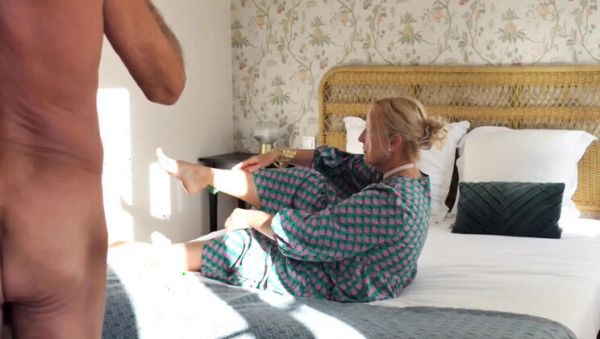 Hot blonde wife loves footjob and pussy licking - veryfreeporn.com - Germany on poweredporn.com