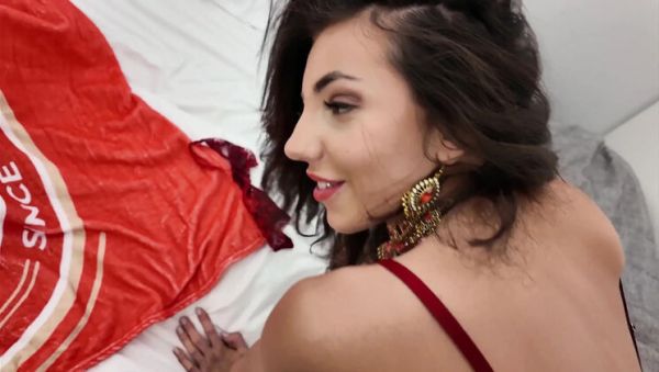 Hot Iranian Teen Stepsister Gets Fucked by Stepbrother Before Parents Get Home - veryfreeporn.com - Iran on poweredporn.com