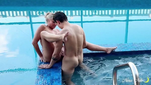 MILF Nina Nite Teaches Her Cub Poolside Moves With Big Natural Tits - veryfreeporn.com on poweredporn.com