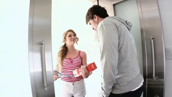 Big tits delivery girl Jessi swallows massive dick - veryfreeporn.com - Britain on poweredporn.com