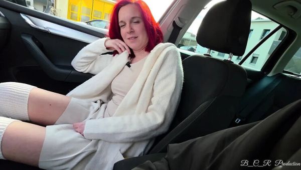 Malou-Nu Loses Bet: Car Wash Fingering Orgasm - veryfreeporn.com - Germany - Austria on poweredporn.com